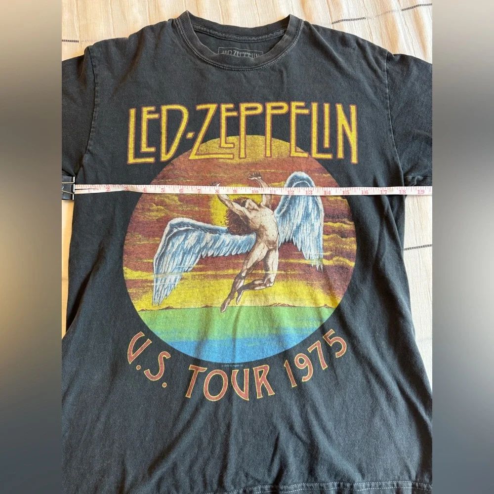 Led Zeppelin U.S. Tour 1975 Graphic Tee - Vintage style Washed Rock Band T-Shirt